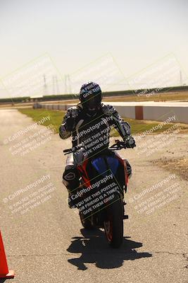 media/Jun-15-2025-Lets Ride (Sun) [[cf46f230ea]]/Around the Pits/